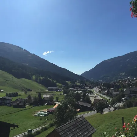 Haus Heimo Homestay